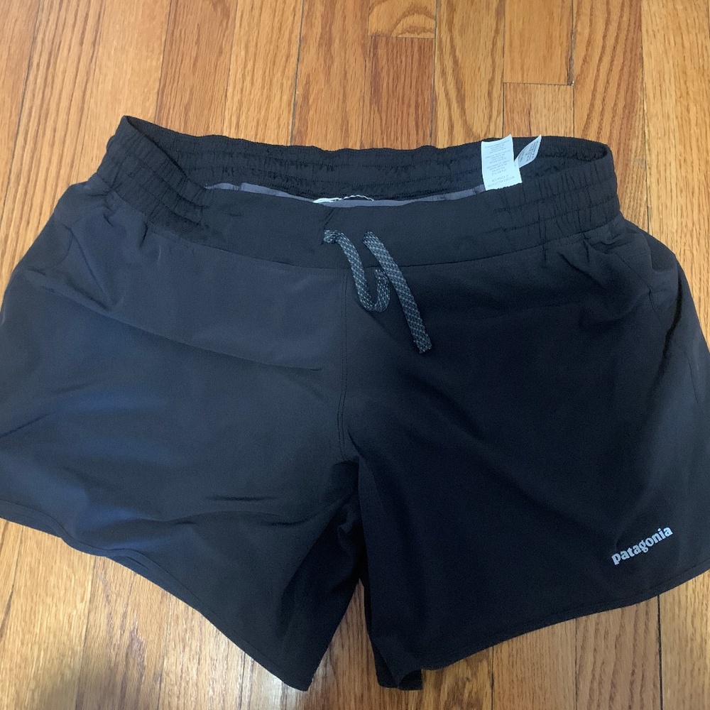 Patagonia Nine Trails running shorts L
